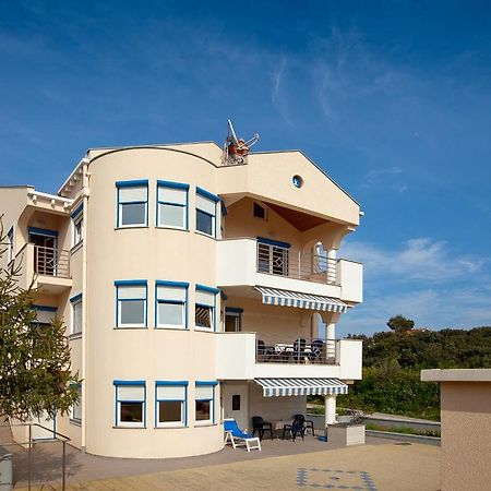 Apartments Petani Кожино Екстер'єр фото